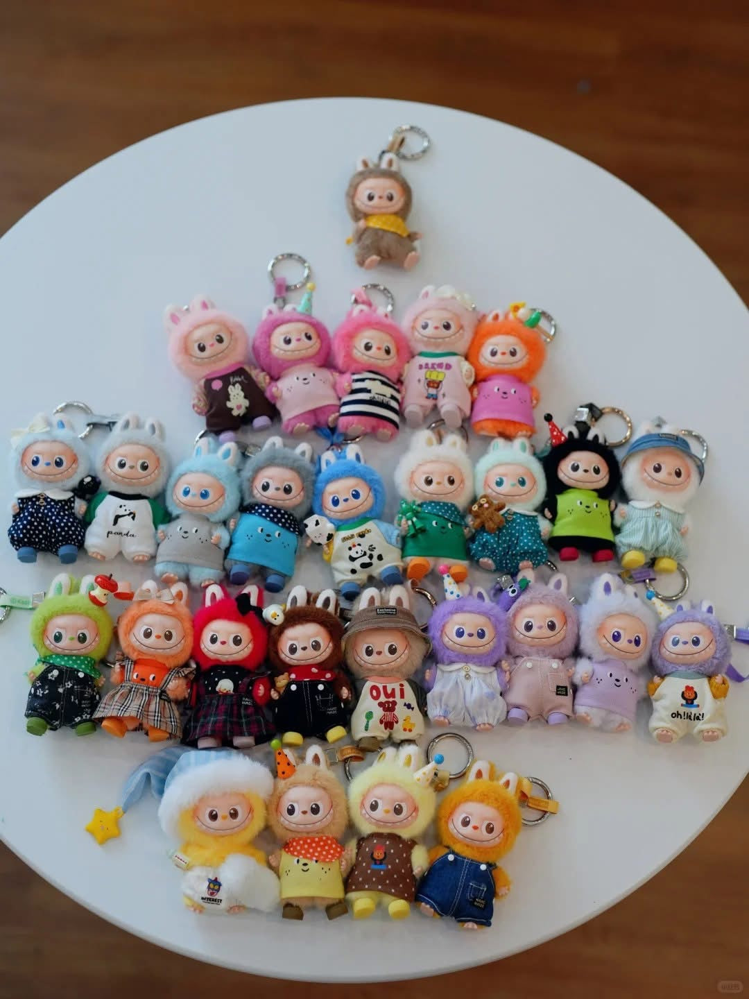 USA ( Authentic ) โ The Monsters Pin for Love Series โ Vinyl Plush Pendant