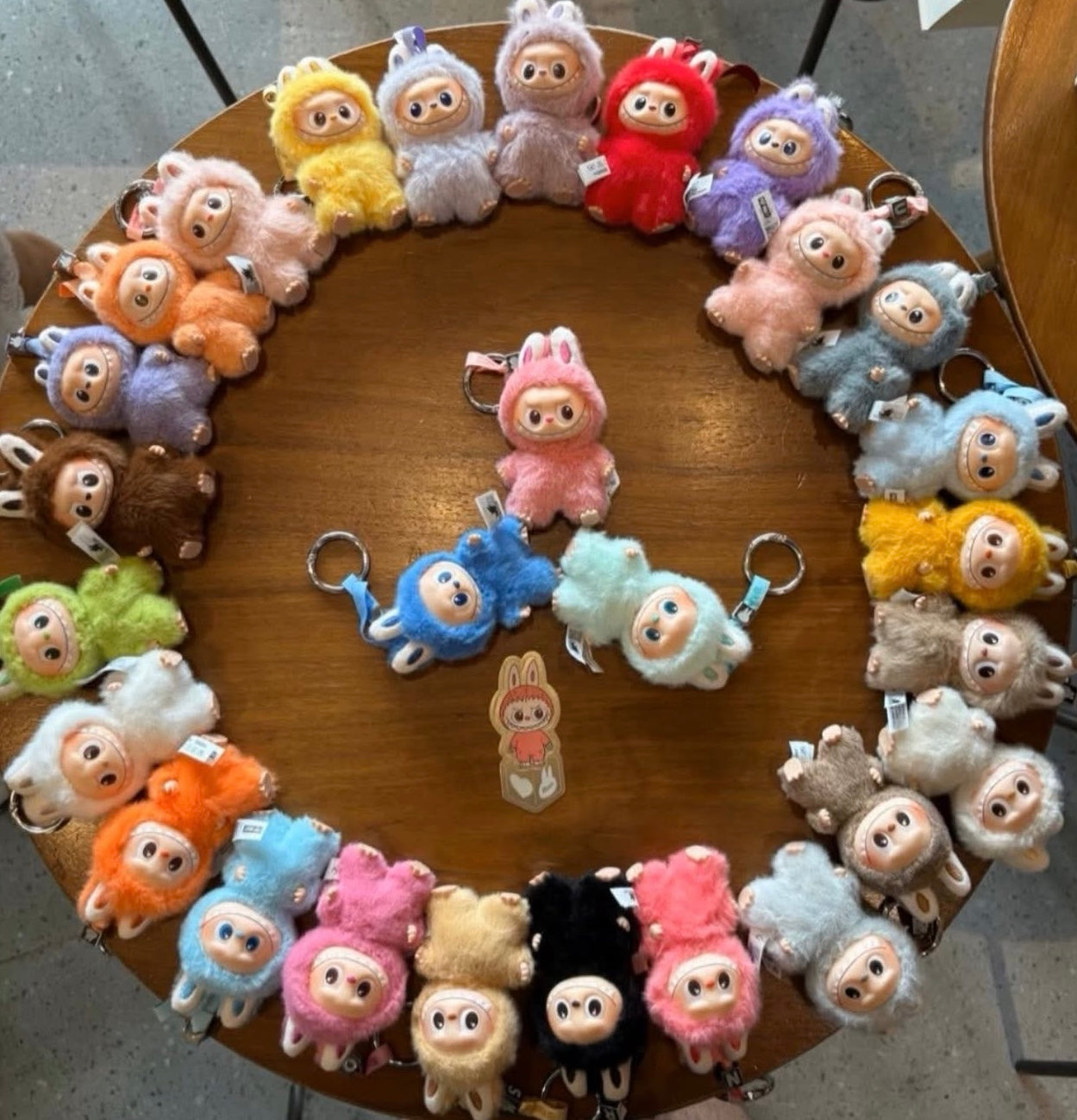 USA ( Authentic ) – The Monsters Pin for Love Series – Vinyl Plush Pendant