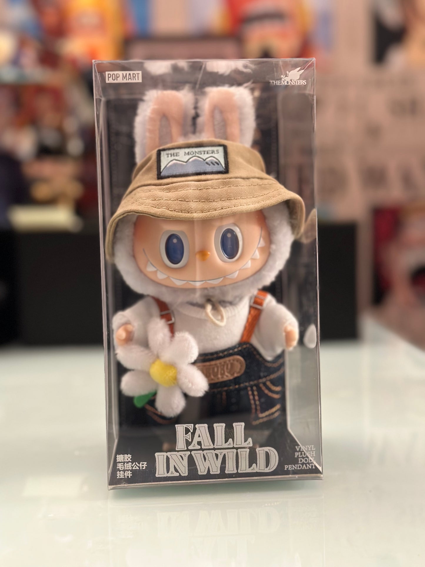 (USA) AUTHENTIC Labubu The Monsters – Fall in Wild Labubu Pendant Plush (Limited Edition)